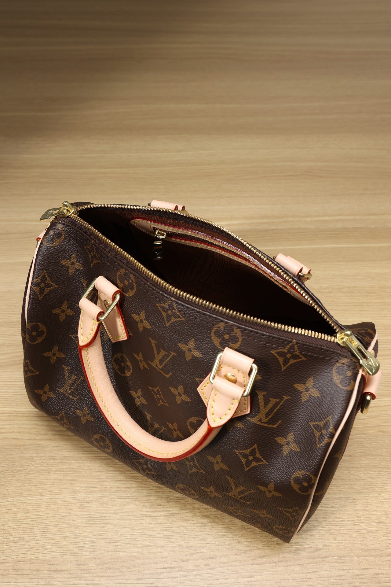 M41113 經典老花枕頭包 SPEEDY 25 手袋 (配肩帶) 25 x 19 x 15 厘米(長度 x 高 x 寬) 4 IMG 3948