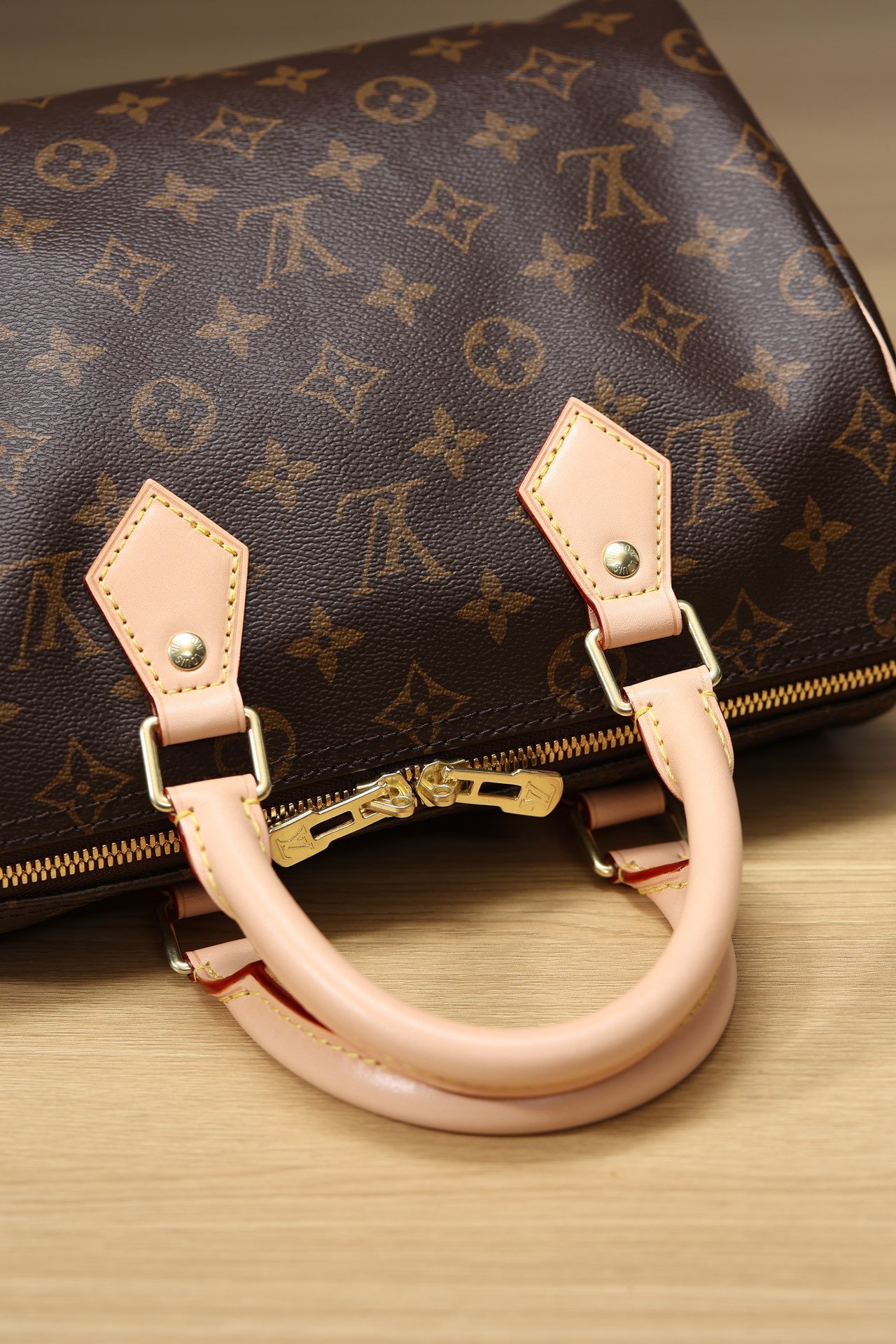 M41113 經典老花枕頭包 SPEEDY 25 手袋 (配肩帶) 25 x 19 x 15 厘米(長度 x 高 x 寬) 22 IMG 3970
