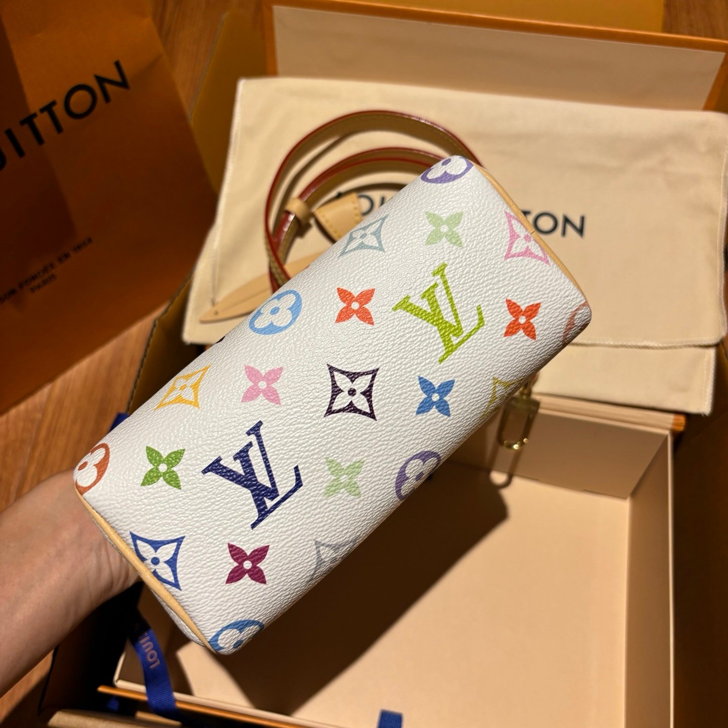 高仿LV白三彩nanospeedy實拍圖純手工定制奢品正品級原單定制開模 高仿LV白三彩nanospeedy實拍圖純手工定制奢品正品級原單定制開模