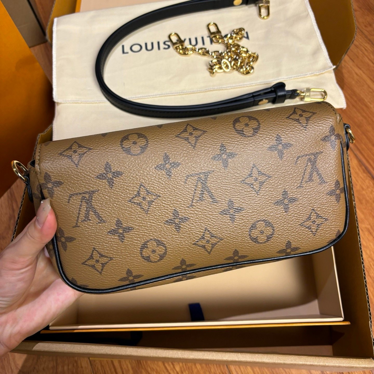 高仿包包WalletOnChainIVY系列拼色老花實拍圖純手工定制奢品正品級原單定制開模 高仿包包WalletOnChainIVY系列拼色老花實拍圖純手工定制奢品正品級原單定制開模