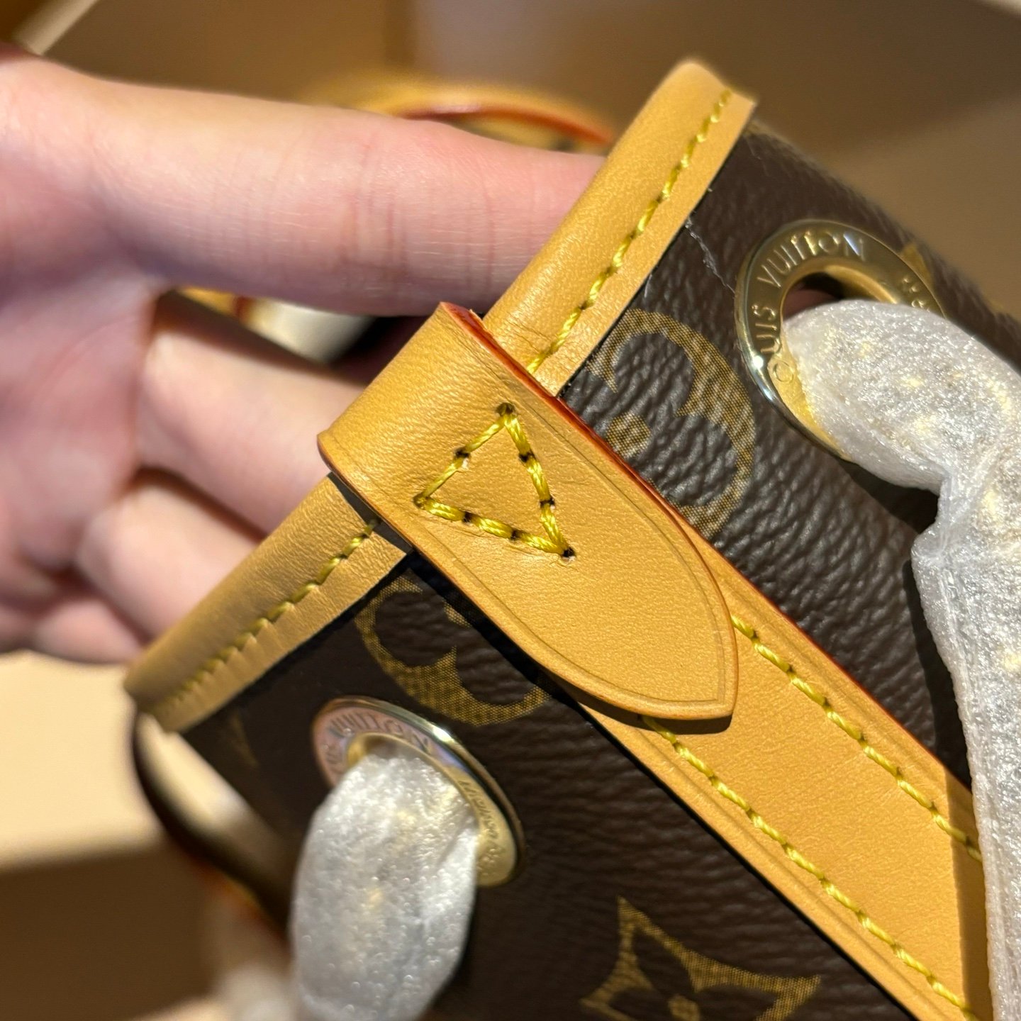 高仿包包CARRYALL BB老花實拍圖純手工定制奢品正品級原單定制開模 高仿包包CARRYALL BB老花實拍圖純手工定制奢品正品級原單定制開模