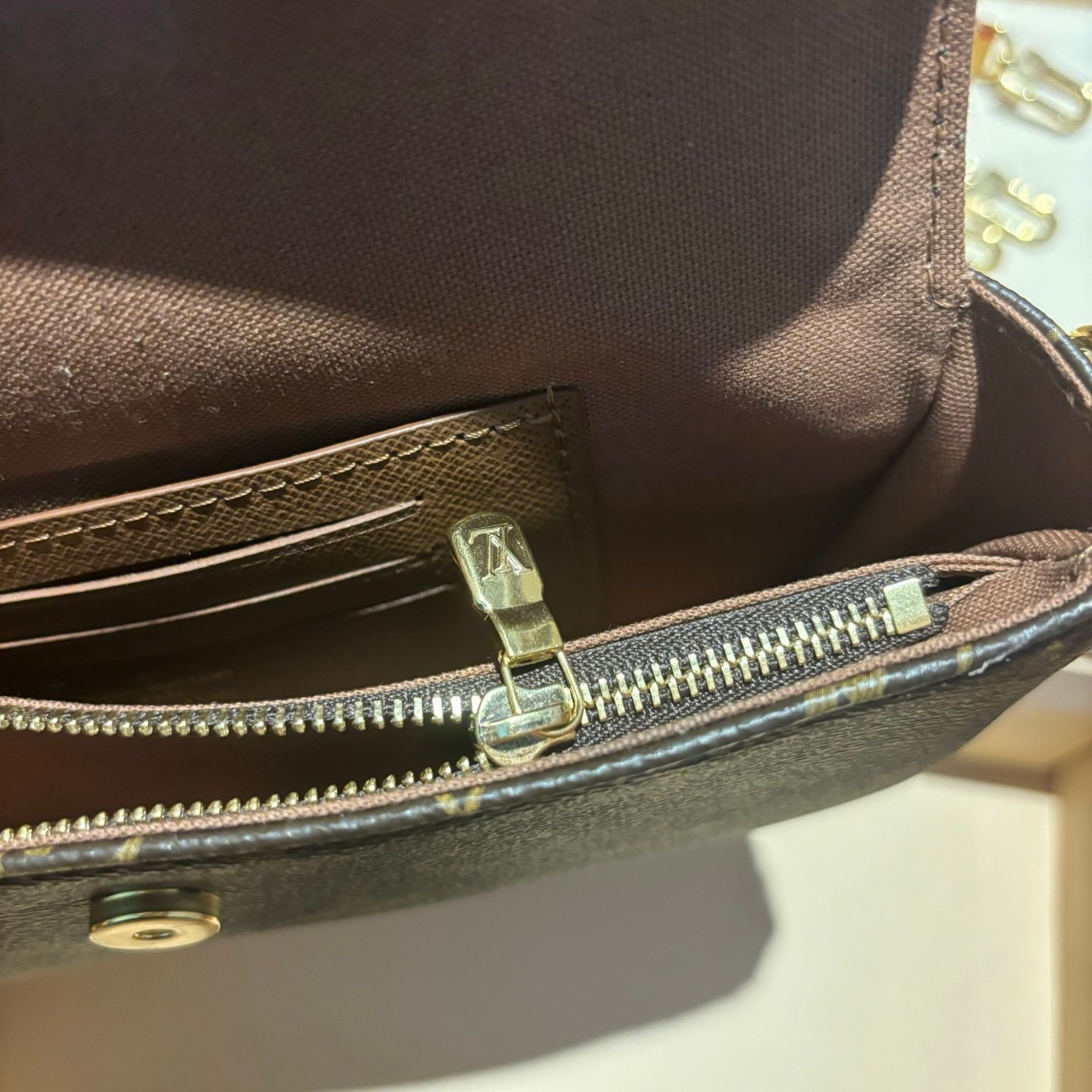 高仿包包WalletOnChainIVY系列老花實拍圖純手工定制奢品正品級原單定制開模 高仿包包WalletOnChainIVY系列老花實拍圖純手工定制奢品正品級原單定制開模