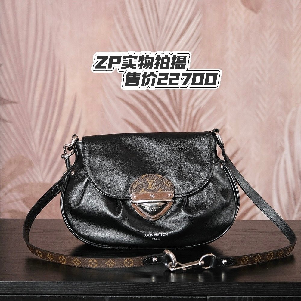M12192(163C01)𝐒𝐔𝐍𝐒𝐄𝐓 𝐕𝐈𝐁𝐄晶片跳動碼元寶包系列 18.0 X 3.0 X 27.0厘米 14 𝐒𝐔𝐍𝐒𝐄𝐓 𝐕𝐈𝐁𝐄晶片跳动码元宝包系列实拍图纯手工定制奢品正品高仿LVlv