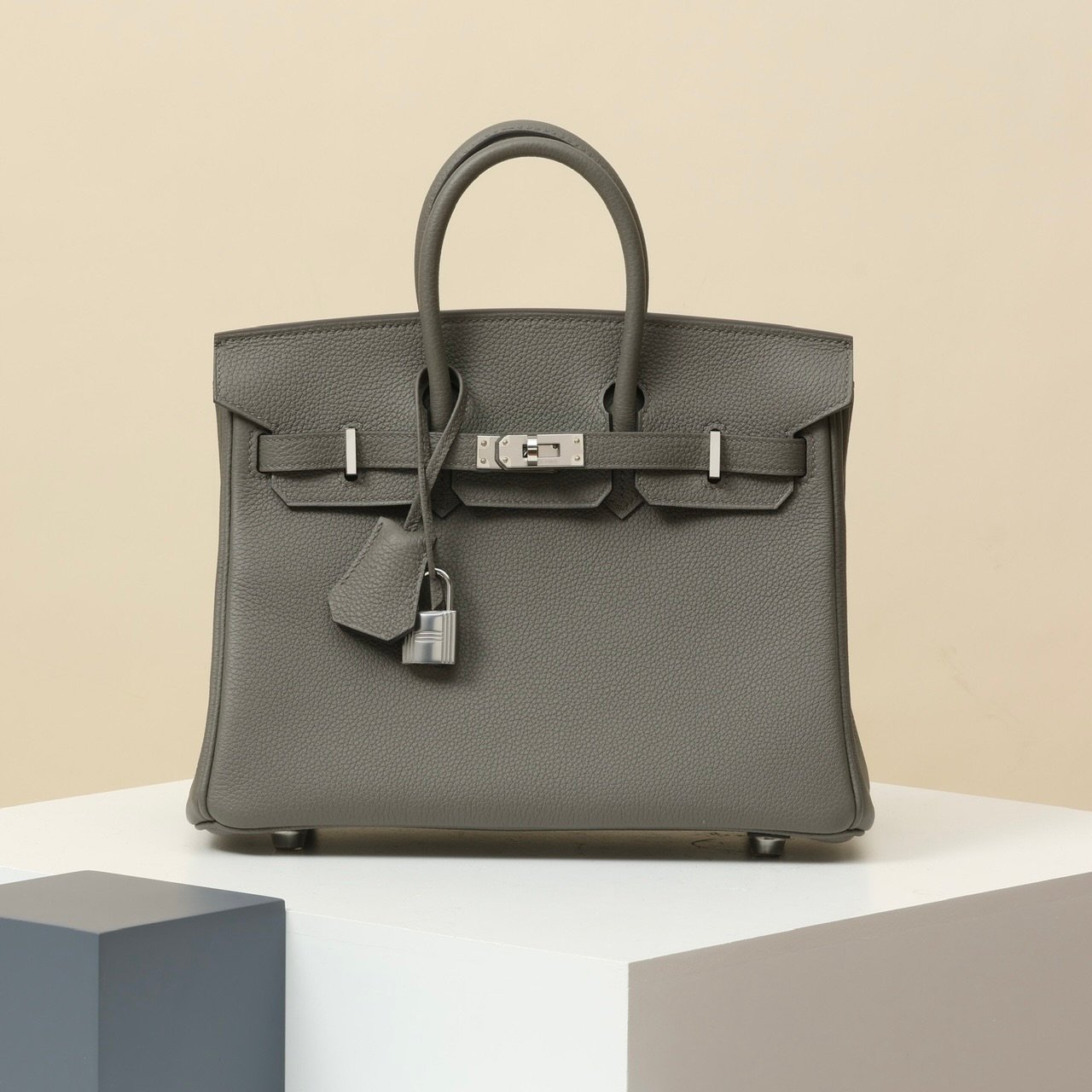 vva純手工定制奢品正品級原單定制開模愛馬仕HARMAS BIRKIN25愛馬仕鉑金包積雨云灰色1:1 vva純手工定制奢品正品級原單定制開模愛馬仕HARMAS BIRKIN25愛馬仕鉑金包積雨云灰色1:1
