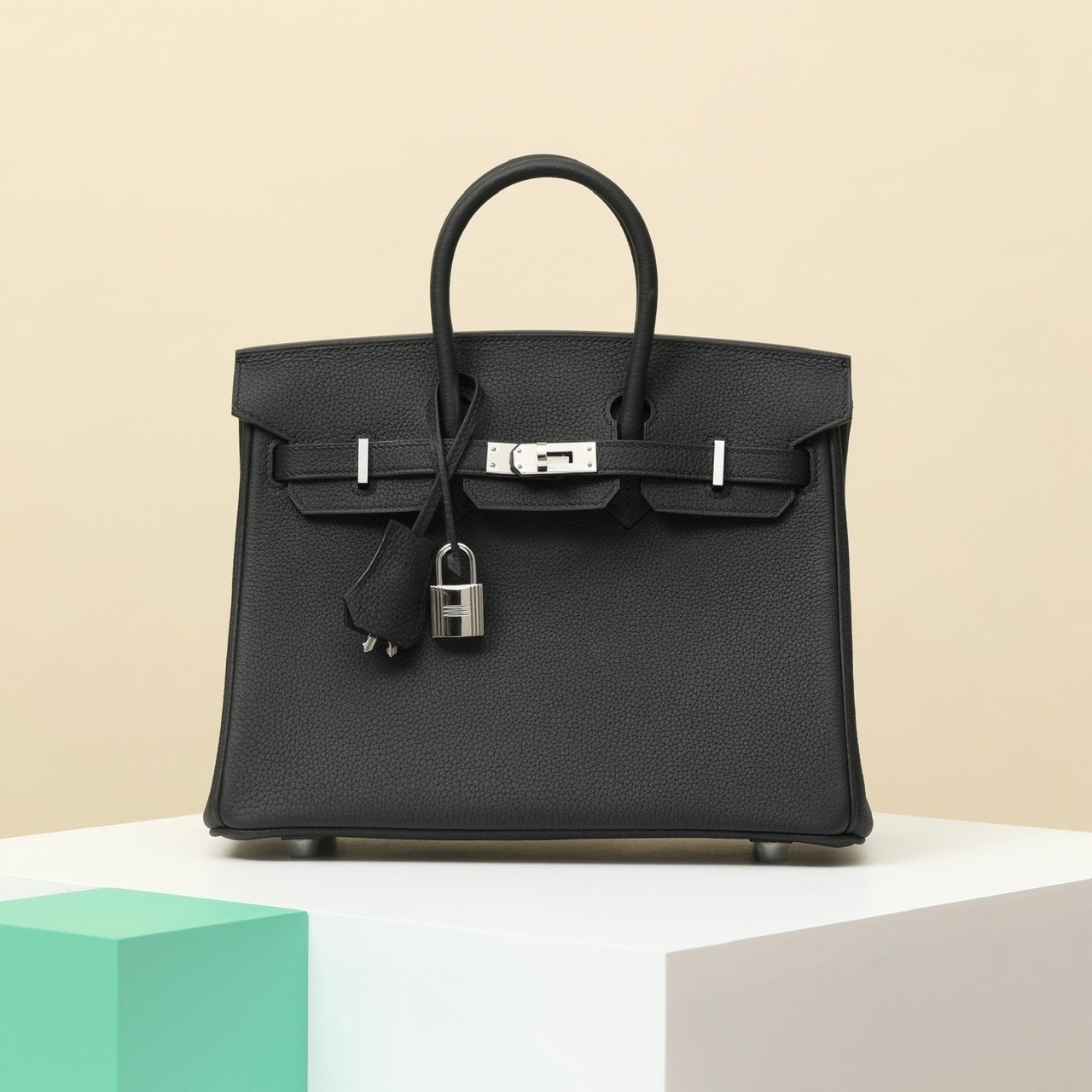 純手工定制奢品正品級原單定制開模愛馬仕HARMAS BIRKIN25愛馬仕鉑金包1：1vva純手工定制奢品正品級原單定制開模愛馬仕HARMAS BIRKIN25愛馬仕鉑金包實拍CK89黑色 銀扣