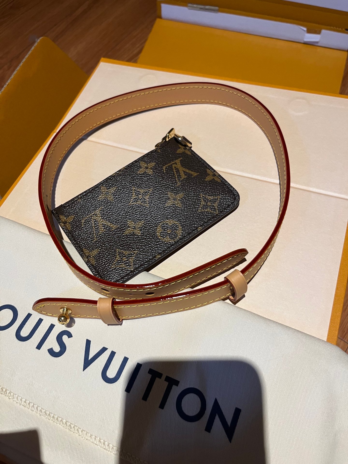 M12925(163C01)老花ALL IN BB手袋菜籃子 16 × 18 × 12 厘米(長 × 高 × 寬) 4 微信图片 20260802152116 1