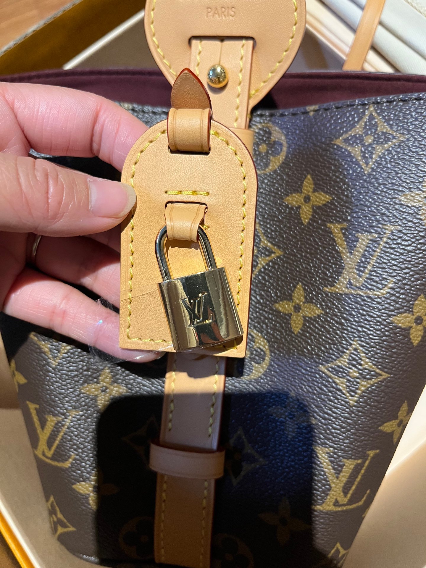 M12925(163C01)老花ALL IN BB手袋菜籃子 16 × 18 × 12 厘米(長 × 高 × 寬) 8 微信图片 20260802152138 1