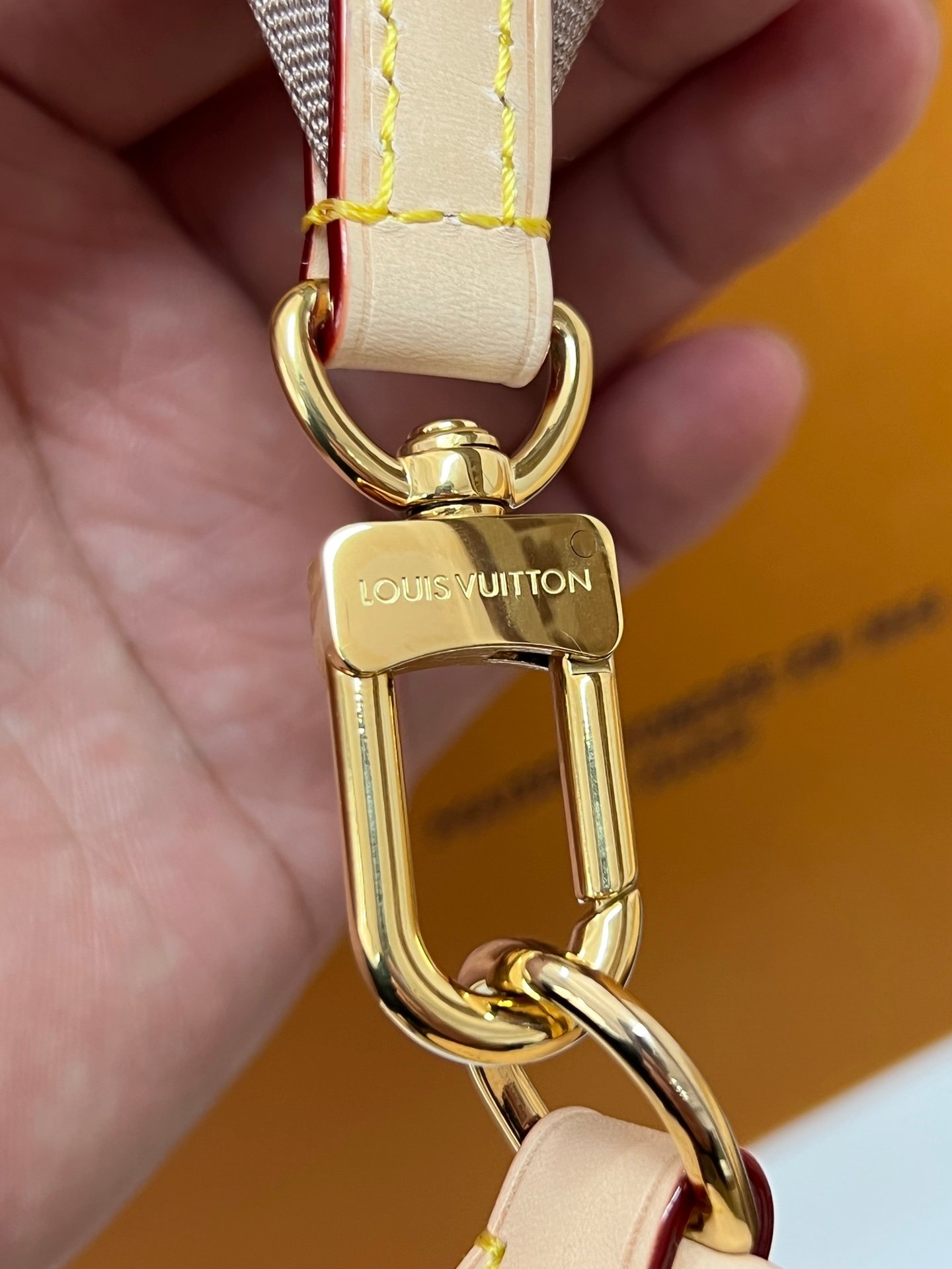 M46705(163C01)老花NEVERFULL BB托特包 24 × 14 × 9 公分 (長度 × 高 × 寬) 19 微信图片 20260802152935