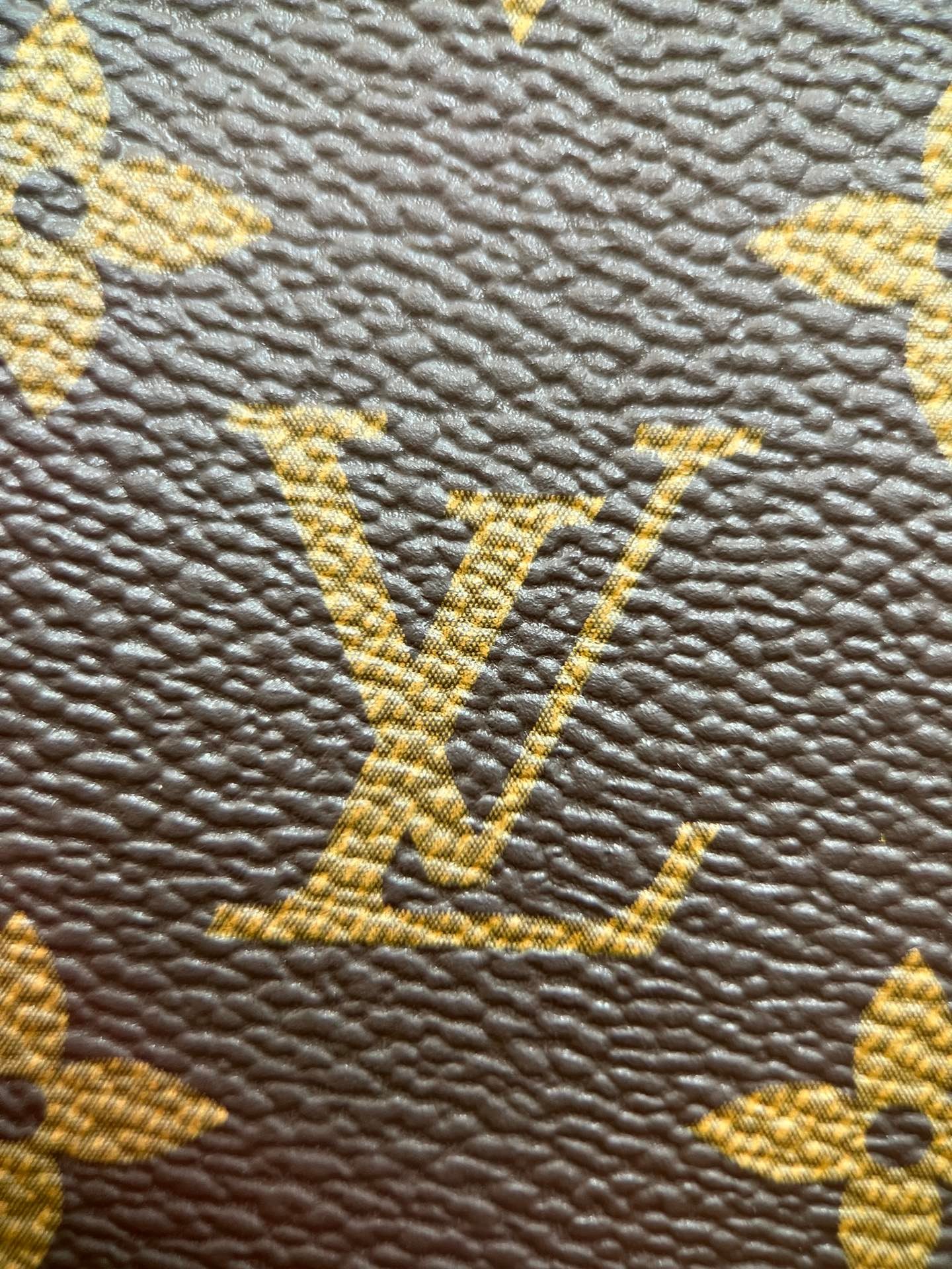 M46705(163C01)老花NEVERFULL BB托特包 24 × 14 × 9 公分 (長度 × 高 × 寬) 13 微信图片 20260802153011