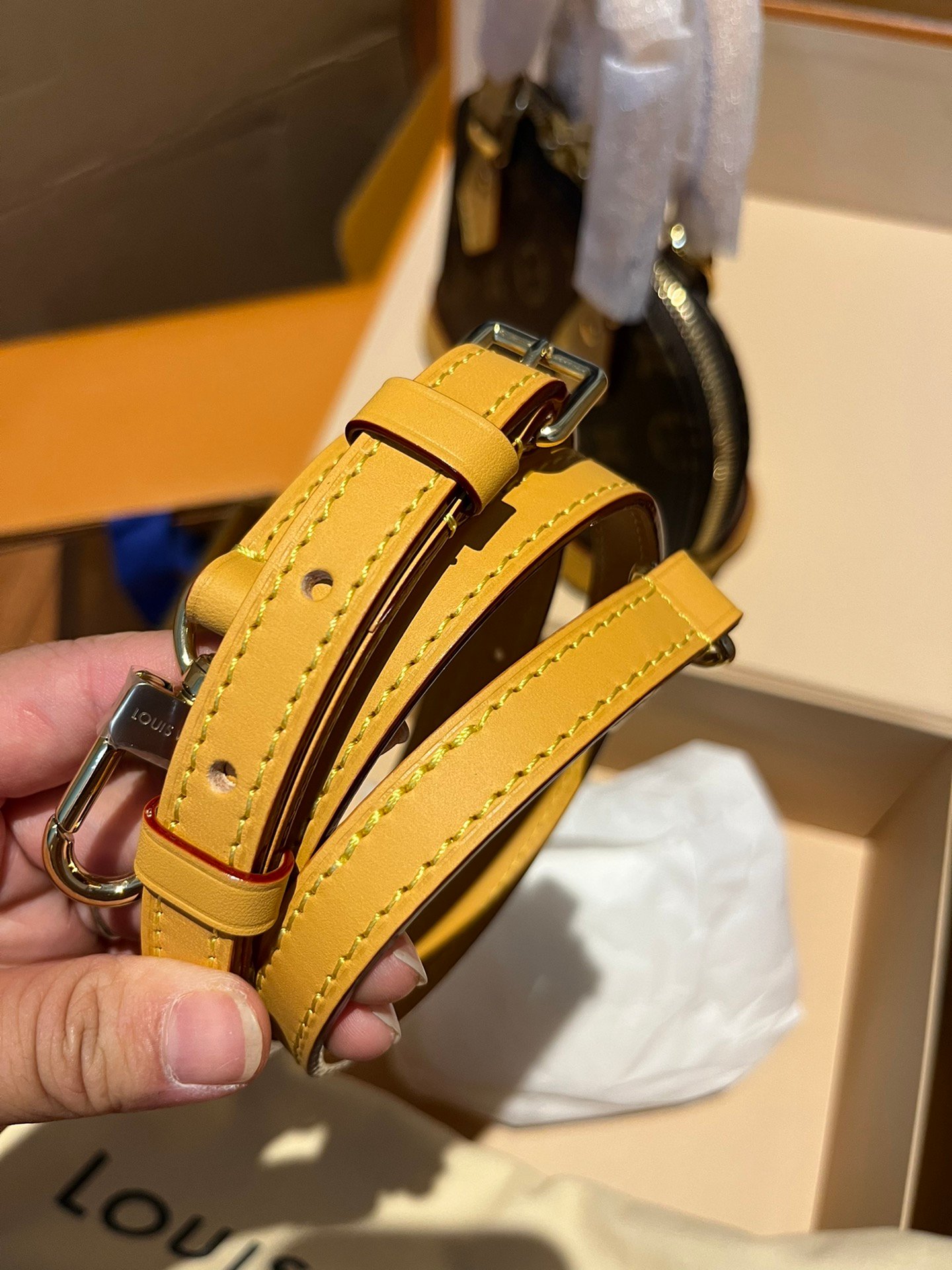 M82717(163C01)NANO ALMA 手袋 老花小贝壳包18 x 12 x 8 公分 (長度 x 高 x 寬) 14 微信图片 20260802153731