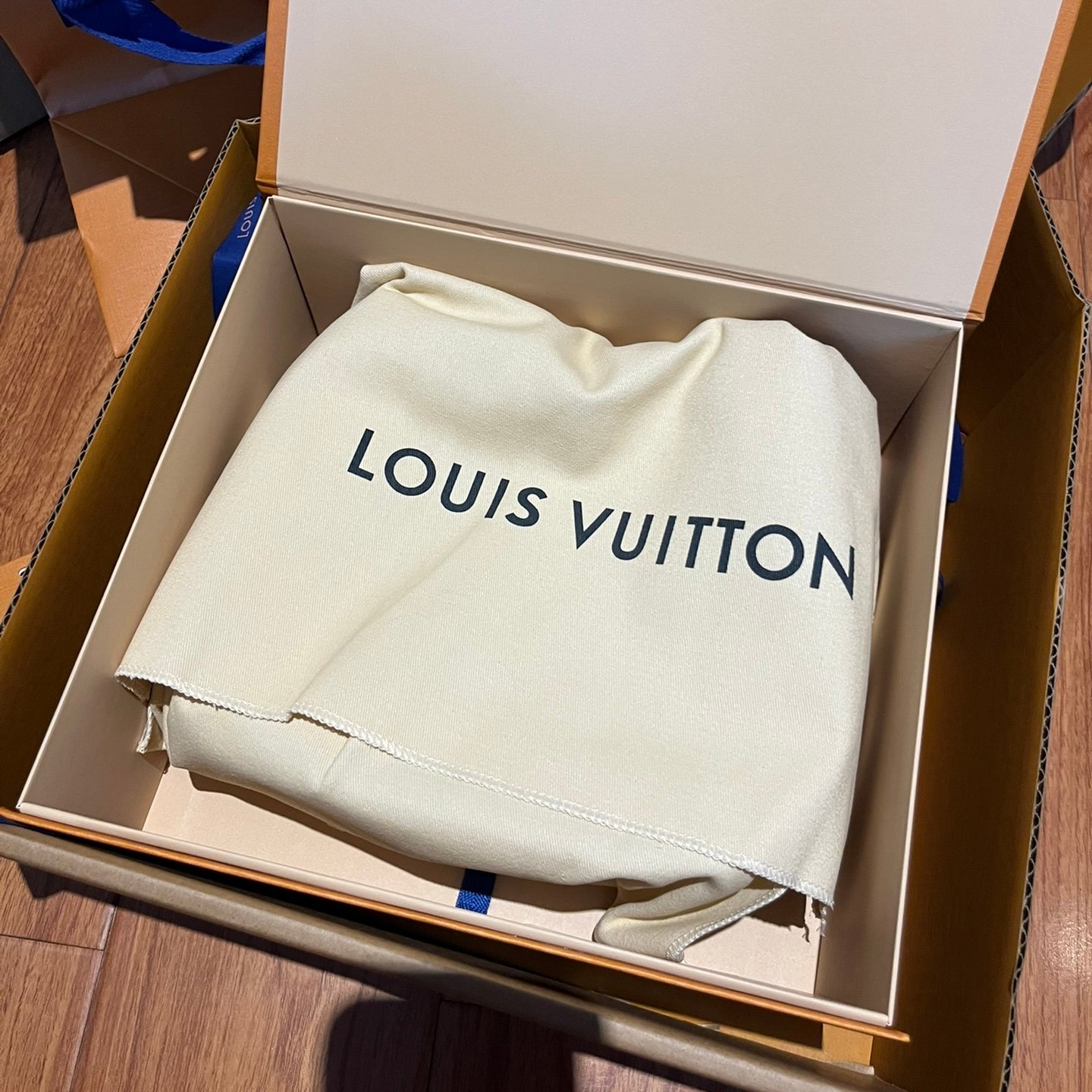 LV × NANO ALMA手袋老花經典貝殼包實拍圖純手工定制奢品正品級原單定制開模詳情圖7 LV × NANO ALMA手袋老花經典貝殼包實拍圖純手工定制奢品正品級原單定制開模
