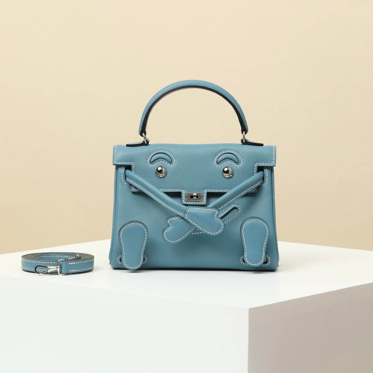 vva奢品正品級原單定制開模愛馬仕KELLY DOLL凱莉笑臉迷你牛仔藍色娃娃包首圖 vva奢品正品級原單定制開模愛馬仕KELLY DOLL凱莉笑臉迷你牛仔藍色娃娃包